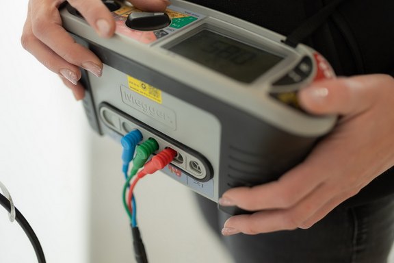 Elektrokontrollen im Werdenberg und Sarganserland Elektrokontrollen im Werdenberg und Sarganserland